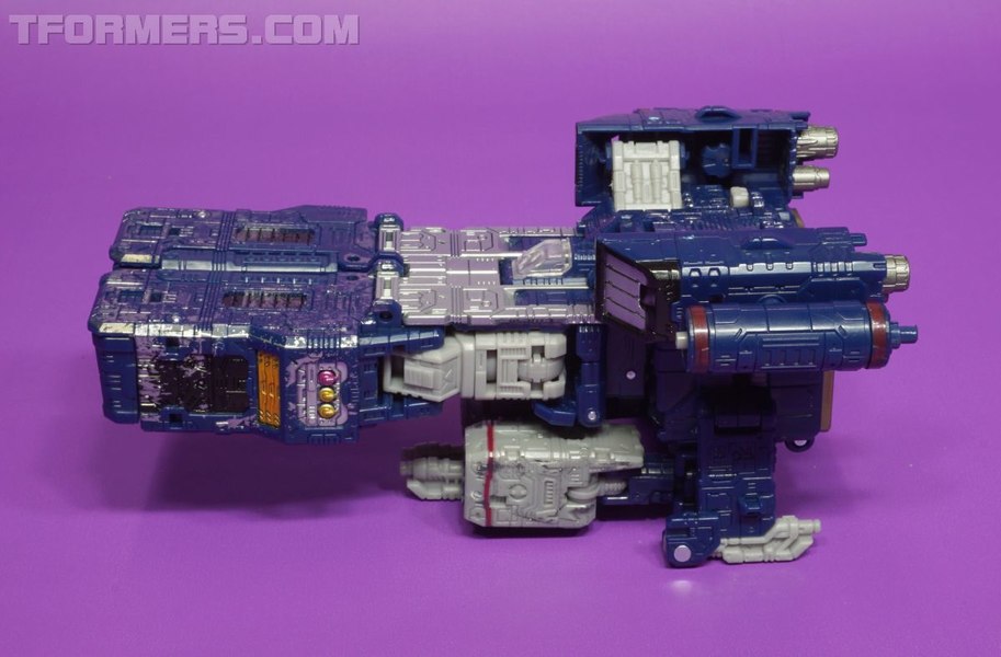 War For Cybertron Siege Soundwave Voyager Figure  (36 of 55)